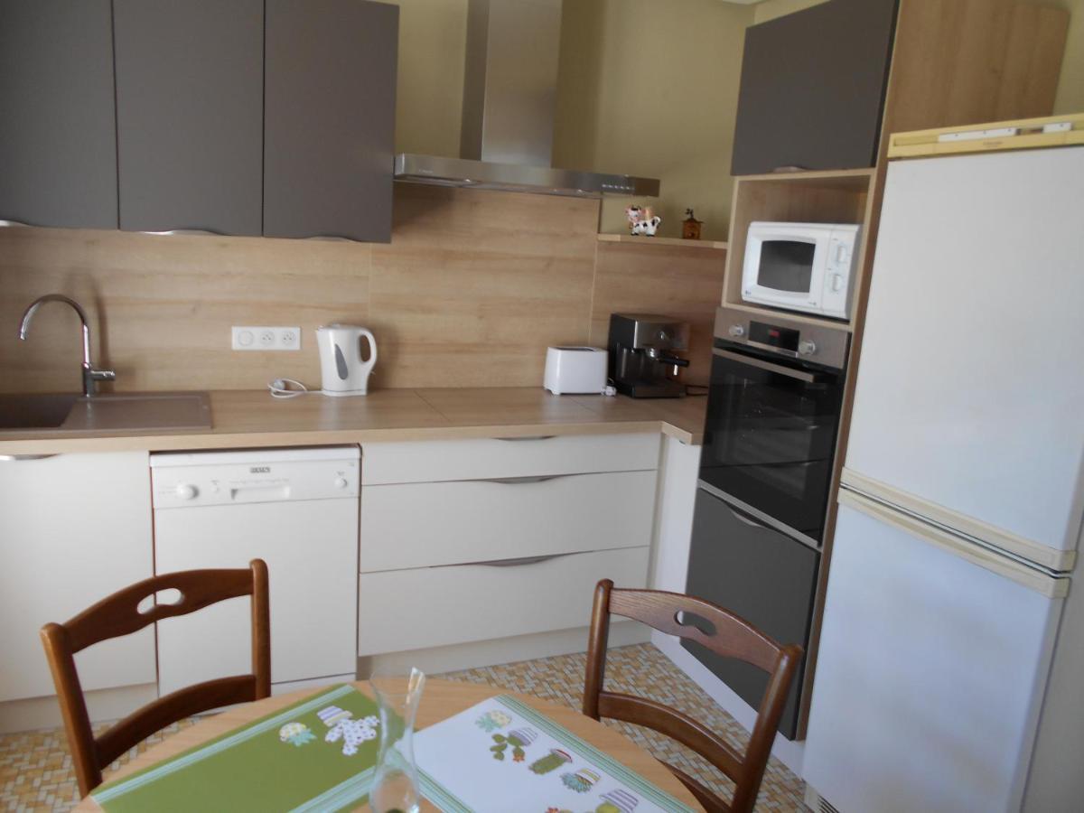 Gite Le Penten Villeréal Exteriör bild